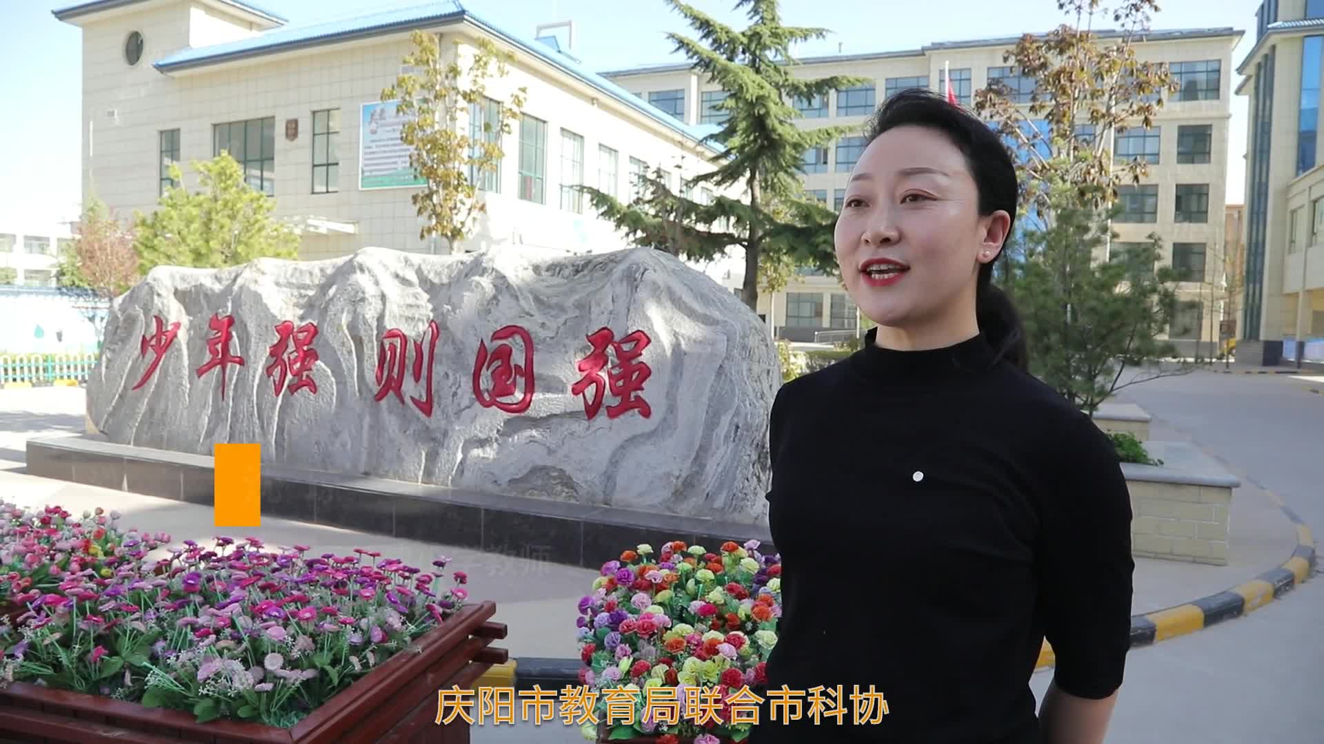 【第一眼】贊！科普知識進(jìn)校園，讓學(xué)生“零距離”感受科技魅力……