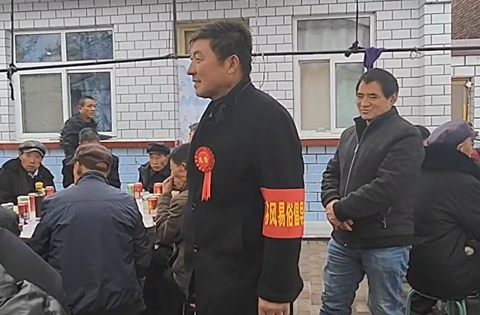 慶城：“簡(jiǎn)辦不減愛” 幸福“輕輕”來敲門