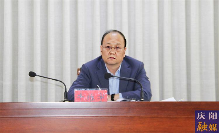 引大引強(qiáng)引頭部 為數(shù)字經(jīng)濟(jì)賦智賦能 ——訪慶陽市住建局黨組書記、局長牛維宇