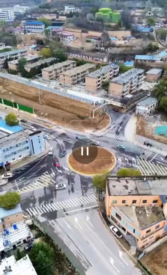【V視】破堵！慶城新區(qū)路口“變身”