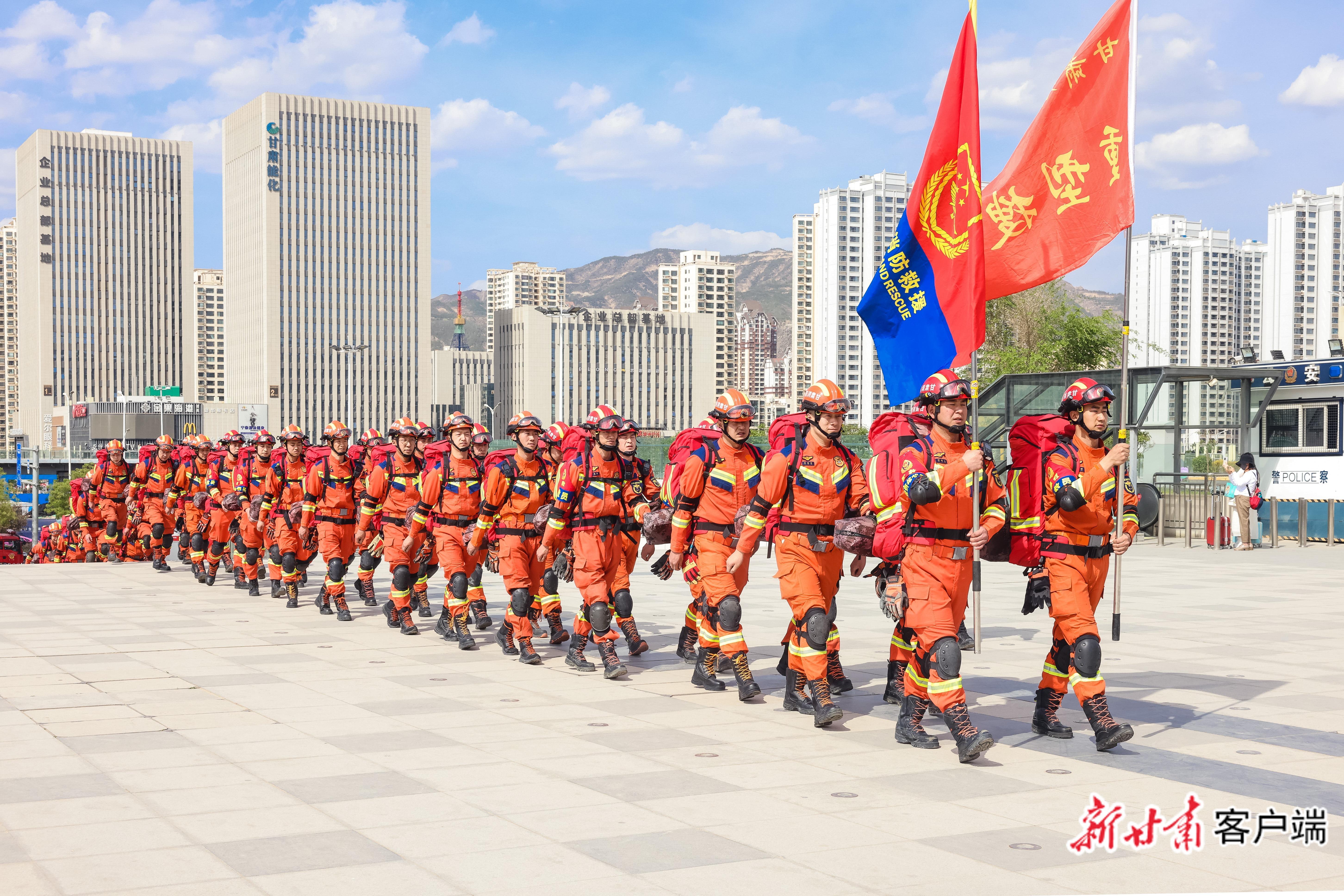 “祁連礪鋒?2025”甘肅省抗震救災(zāi)實(shí)戰(zhàn)化演練成功舉行