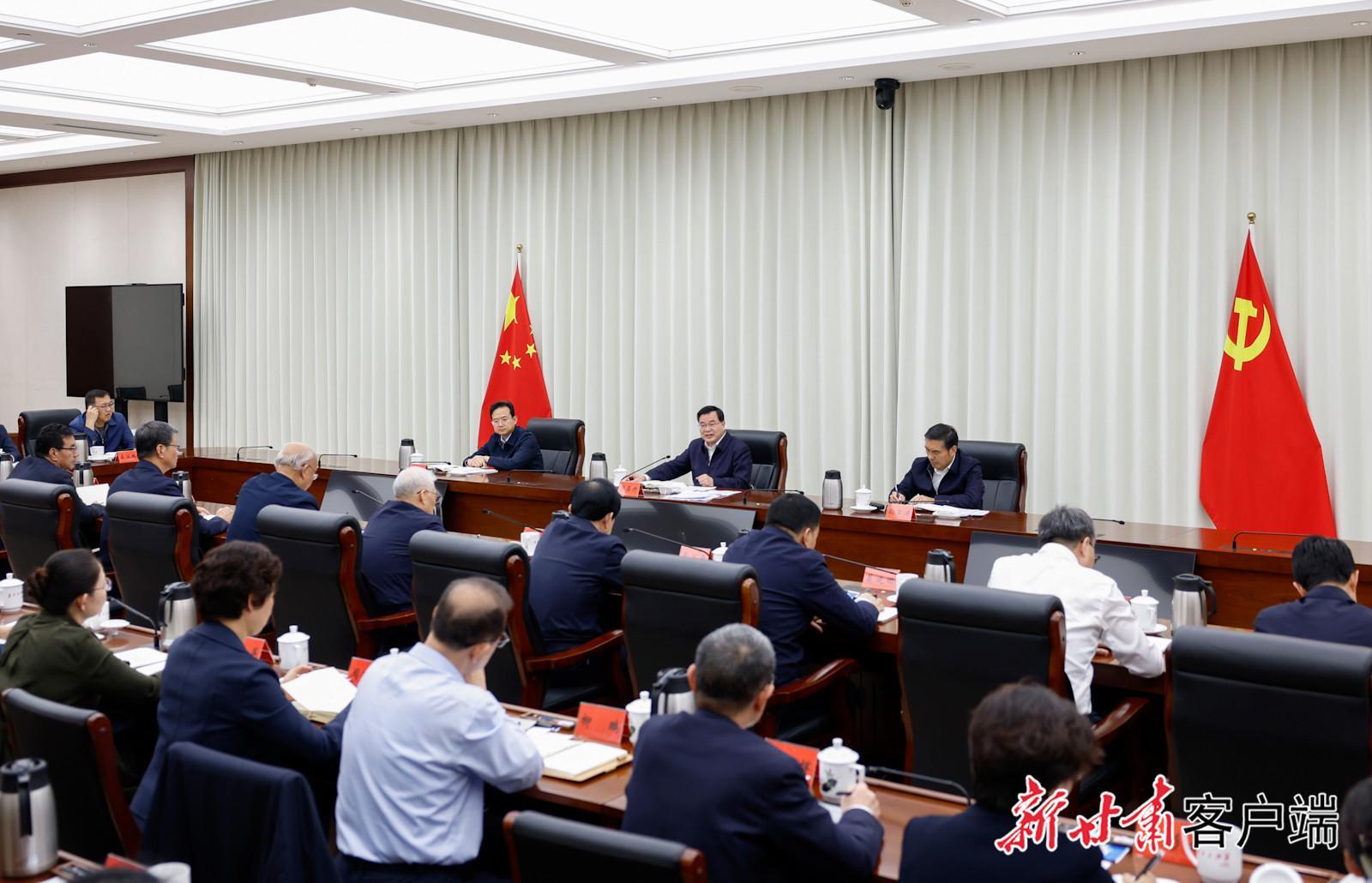 中共甘肅省委召開“深度挖掘歷史文化資源服務(wù)甘肅高質(zhì)量發(fā)展”專題協(xié)商座談會 胡昌升主持并講話