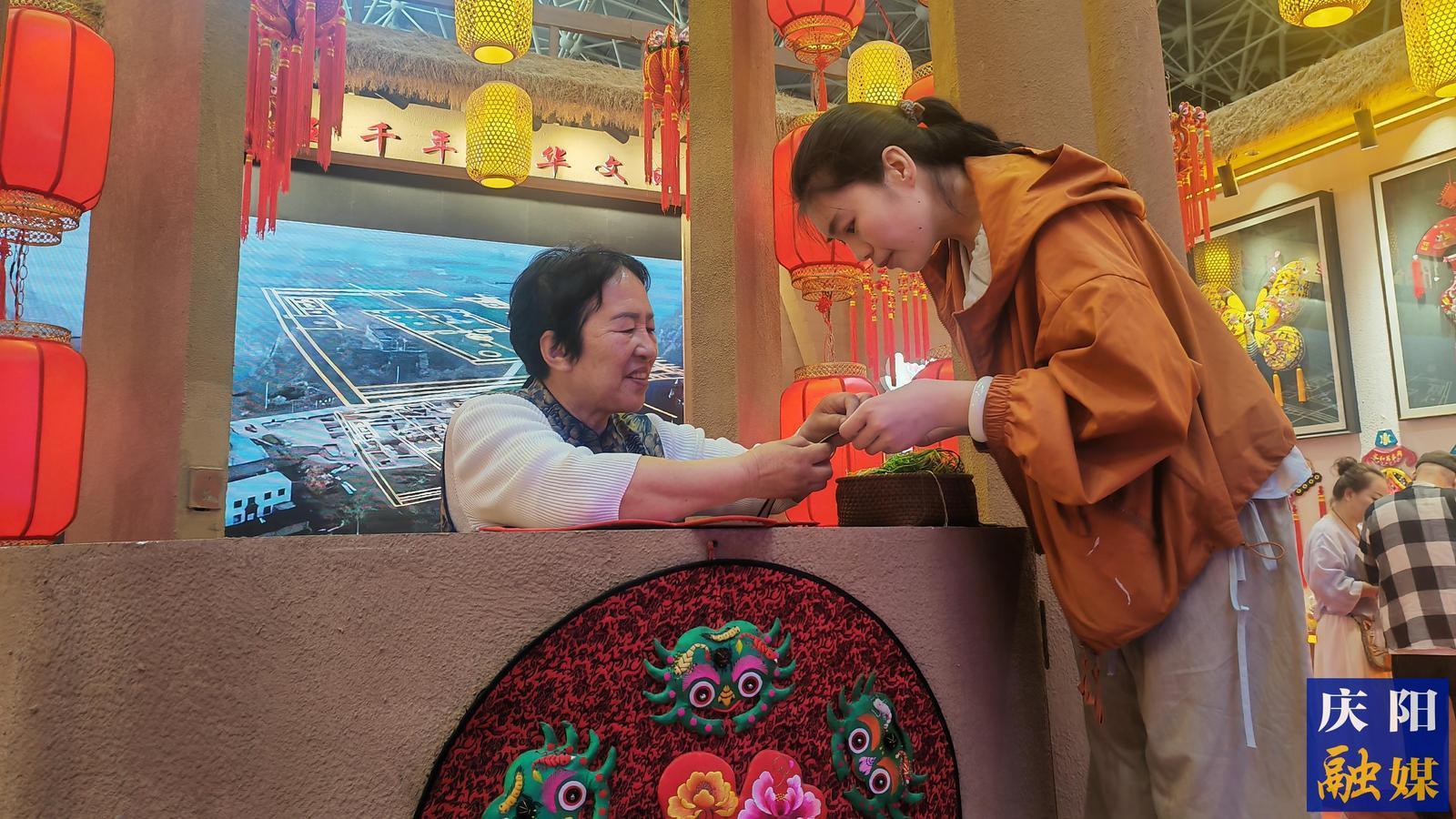 【香約慶陽 包容天下】慶陽香包節(jié)非遺沉浸式體驗(yàn)：指尖摩挲千年韻